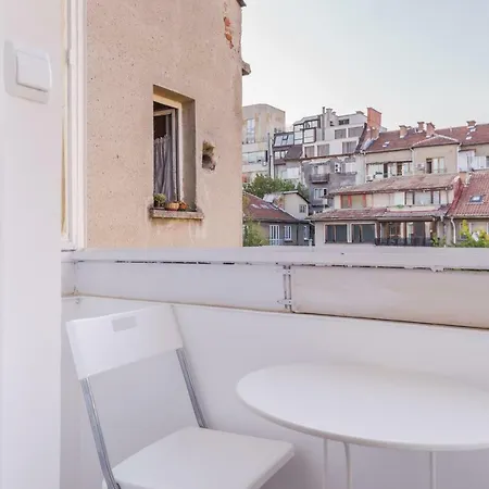 Appartamento Let The Sunshine In Two Bedroom Loft Central Sofia